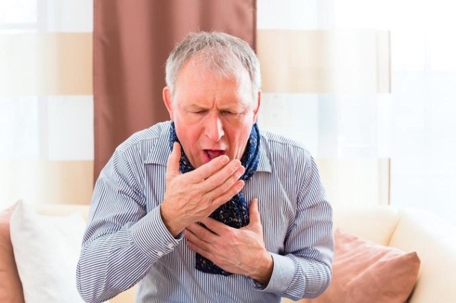 Người lớn tuổi dùng theo sự hướng dẫn của bác sĩ